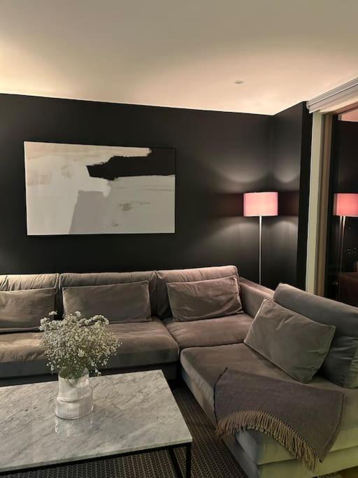 Luxury 2 Bed 2 Bath Cntrl Londra